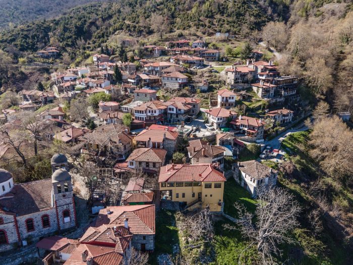 Cine iris_020 Παλιός Παντελεήμονας: Το χωριό μπαλκόνι του Ολύμπου στο Αιγαίο