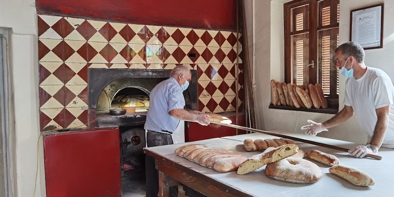 Ξυλόφουρνος Βελώνη: 100 χρόνια ιστορία στη Νάξο