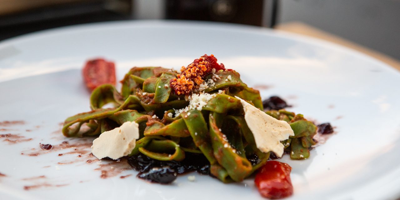 Φρέσκα Μακαρόνια: Από Σπανάκι και Γραβιέρα Νάξου Π.Ο.Π.