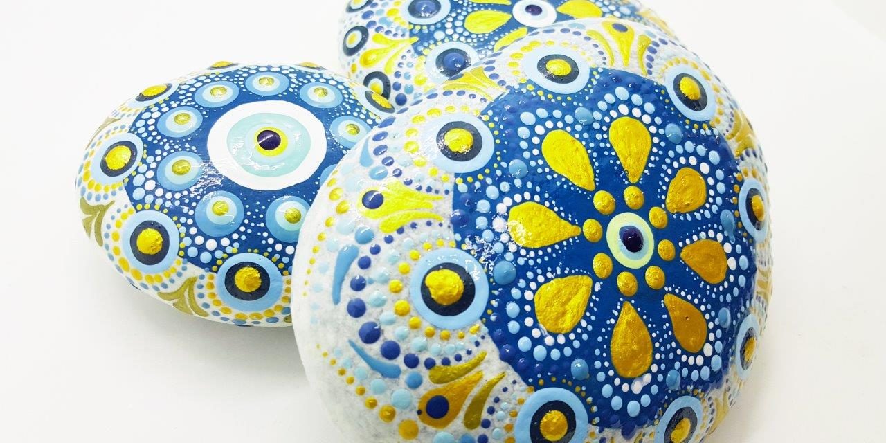 20230110_092141 Crocales: Τέχνη στα βότσαλα της θάλασσας