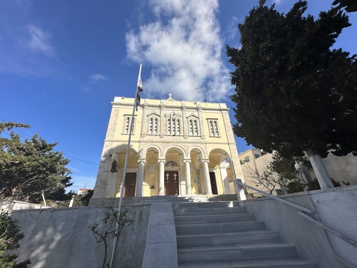 Άγιος Νικόλαος Πύργος Τήνος: Ο Άγιος Νικόλαος του Πύργου (video)