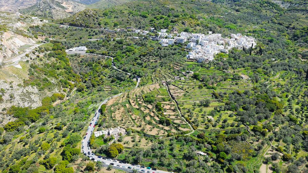 Μ Παρασκευή στην: Παναγία Δροσιανή της Νάξου