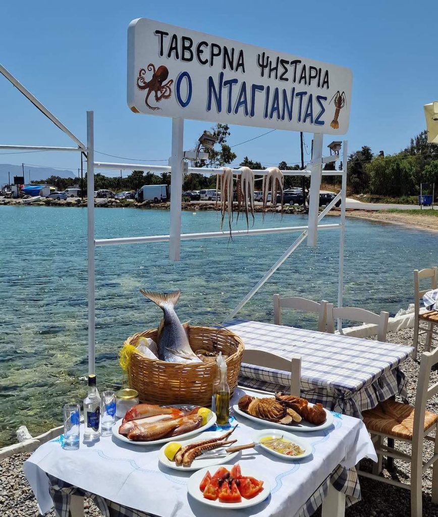 Ελαφόνησος: Το τιρκουάζ νησί της Λακωνίας