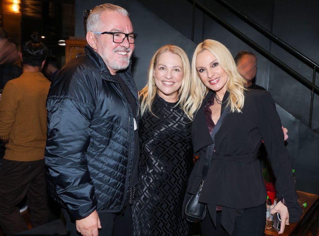 Κρυφτό: Στο θέατρο με Τουμασάτου Δροσάκη