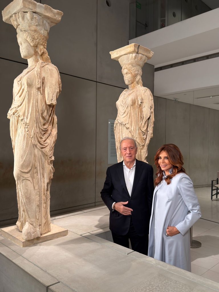 Ο Έλγιν η Ντενίση: Και το νέο Ντοκιμαντέρ