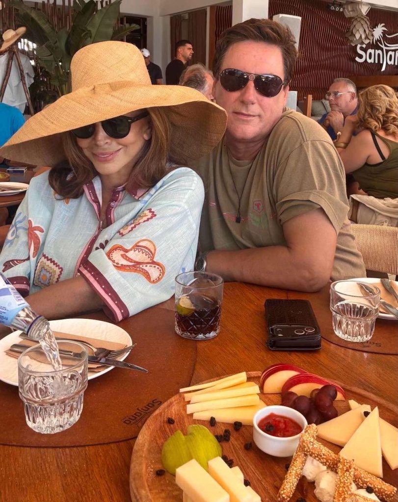 Μιμή Ντενίση: Η Νάξος που αγαπώ (photo)
