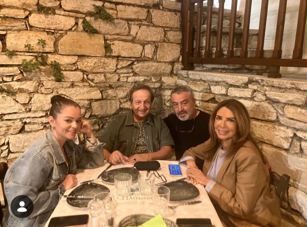 Μιμή Ντενίση: Η Νάξος που αγαπώ (photo)
