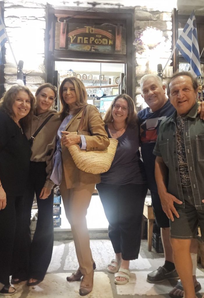 Μιμή Ντενίση: Η Νάξος που αγαπώ (photo)